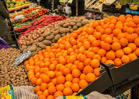 Santa Genoveva Market