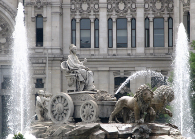 Image gallery The Crystal Gallery hosts the opening show of MBFW 2026 1