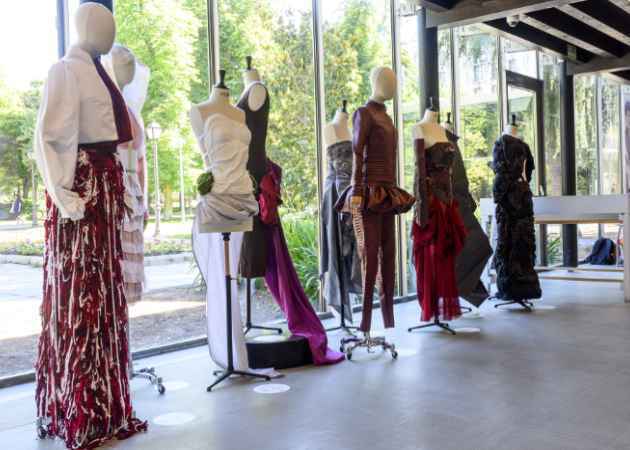 Galería de imágenes TALENT LAB. CSDMM-UPM Fashion Students Showcases 2025 1