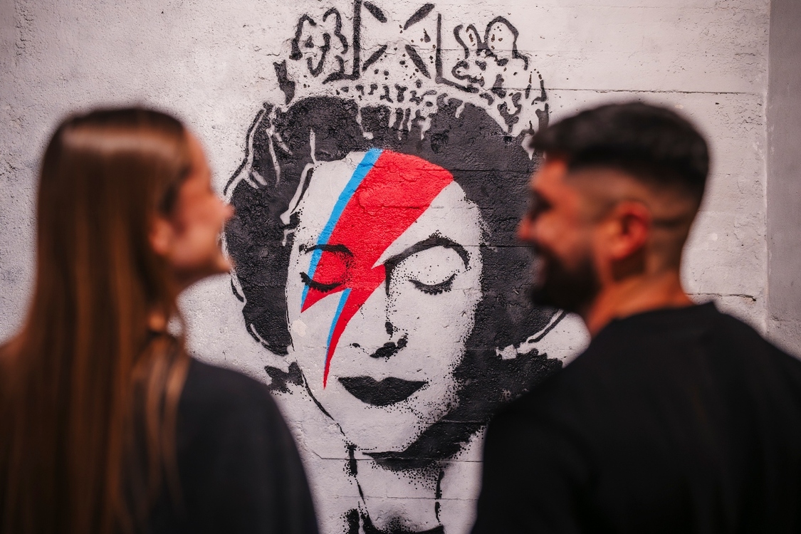 Imagen El universo de Banksy toma Madrid: arte urbano, política y provocación