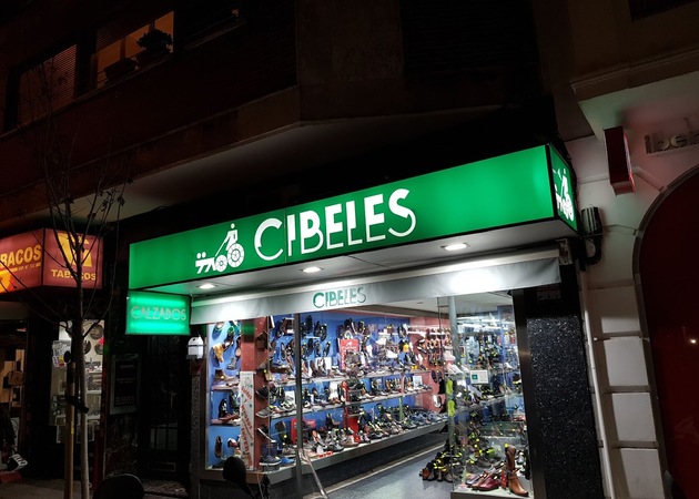 Image gallery Cibeles Footwear 1