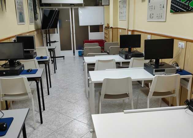图片库 世界驾驶学校 3