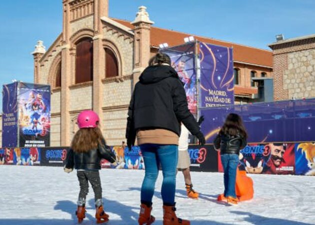 Galería de imágenes Pista de hielo Matadero Madrid 1