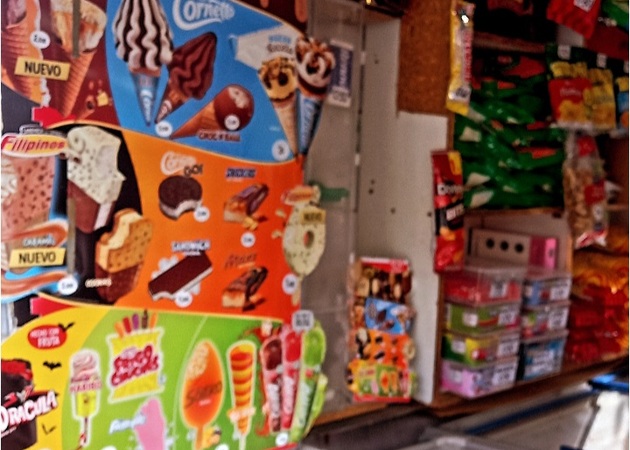 Galerie der Bilder Ginzo de Limia Eiskiosk 47 2