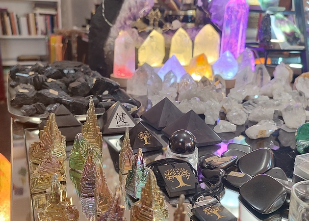 Image gallery Shambhala Store 7