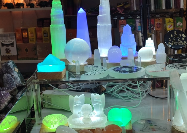 Image gallery Shambhala Store 4