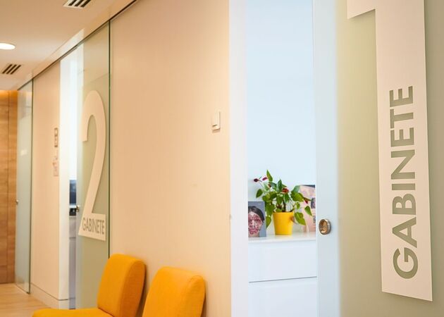 Galerie der Bilder ARES SOLOZÁBAL Zahnmedizin und ästhetische Medizin in Chamberí 3