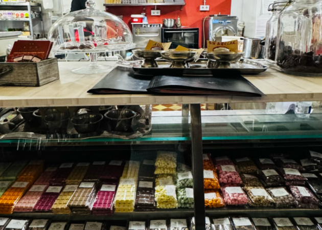 Galerie der Bilder Valdeisabella Schokoladengeschäft 1