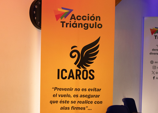 Galería de imágenes Acción Triángulo 3