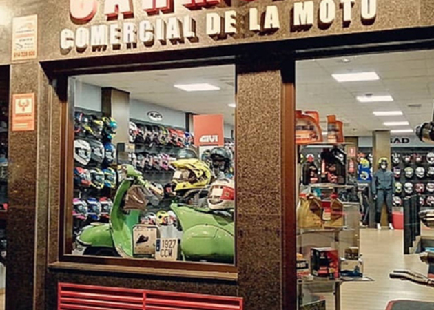 Galería de imágenes Carmona, la tienda de la Moto 1