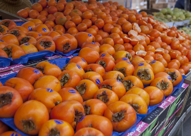 图片库 Camino de las Cruces 市场，摊位 35 和 36：水果和蔬菜 3