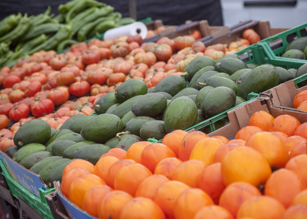 图片库 Camino de las Cruces 市场排名 17：水果和蔬菜 4