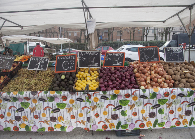 Galerie de images Stand 31 du marché Camino de las Cruces : Fruits et légumes 1