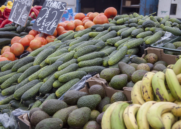Galerie der Bilder Camino de las Cruces Marktstand 3: Obst und Gemüse 3