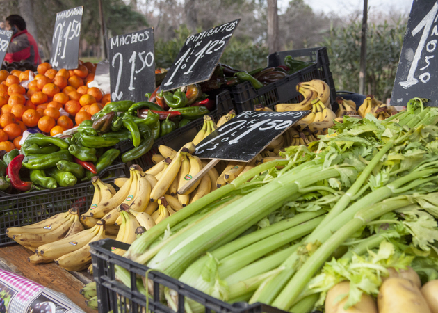 图片库 Camino de las Cruces 市场排名 43：水果和蔬菜 4