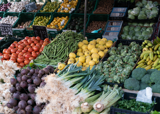 图片库 拉斐尔菲纳特市场，摊位 8 水果和蔬菜 4