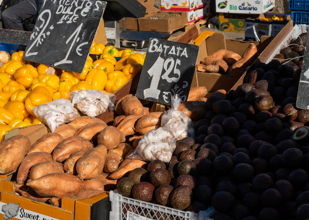 图片库 圣布拉斯卡尼耶哈斯市场、Loli Jiménez Fruits 4