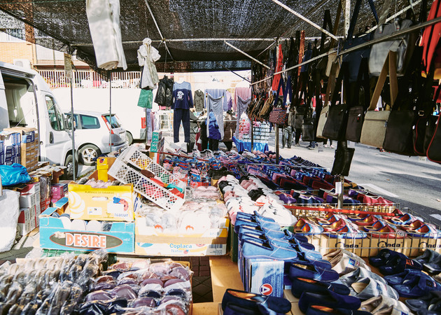 Galerie de images Étal de marché d'Orcasur : chaussures et sacs Lorena 1
