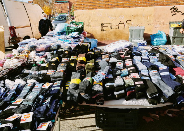 图片库 Orcasur 市场摊位：González 袜子和拖鞋 4