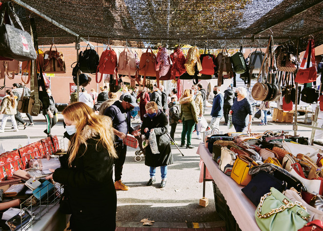 Galerie der Bilder Marktstand von Orcasur: Taschen von Sebastián de la Rosa 1