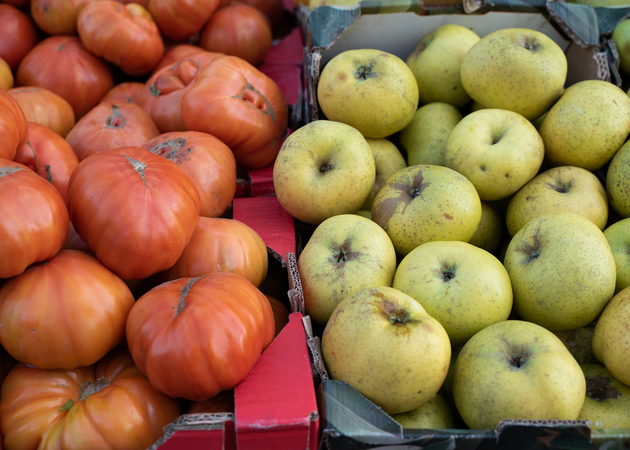 Image gallery Aragonese Market, Post 16: Greengrocer 2