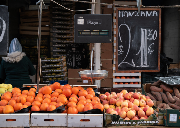 Image gallery Aragonese Market, Post 16: Greengrocer 1
