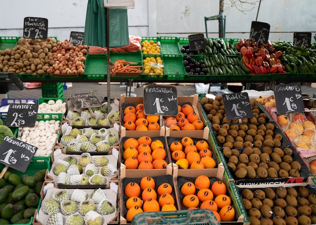 Galerie de images Marché Aragonais, Poste 18 : marchand de légumes 1