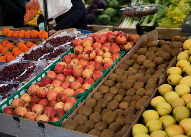 Galeria de imagens Mercado Aragonês, Posto 23: Avilés e Hijos Fruit Shop 1