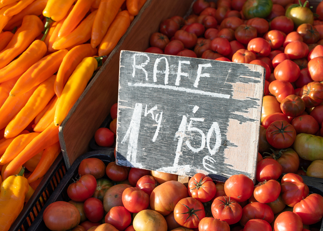 Galerie der Bilder Aragonese Market, Post 54: Gemüsehändler 2
