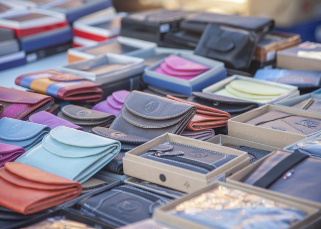 Image gallery Fontarrón Market, Post 11: Leather Goods 3