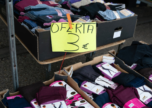 Galerie de images Marché de Villa de Vallecas, Poste 39F : Vêtements et accessoires 3