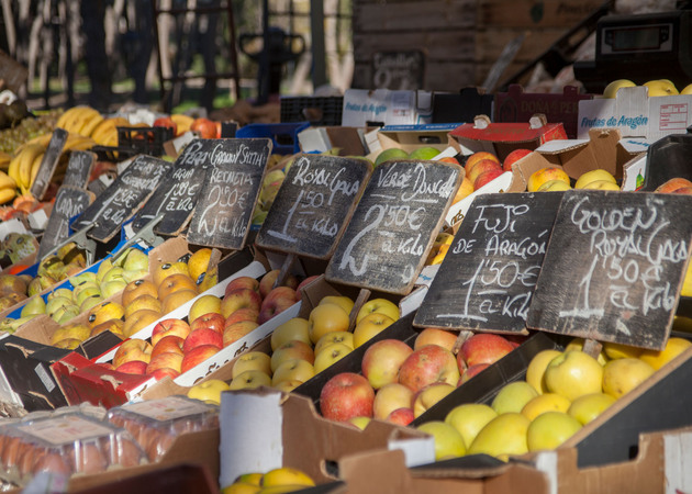 Galería de imágenes Mercadillo de San Cristóbal de los Ángeles: Puesto 20: Frutería 2