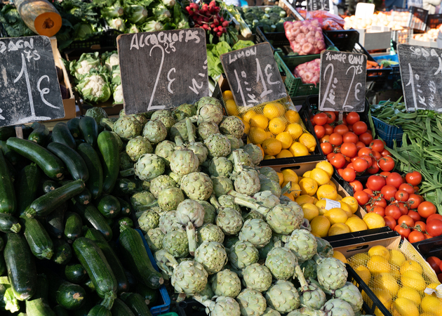 Image gallery Alcorisa-Silvano Market Post 34 and 44: Juan Tarraga 1