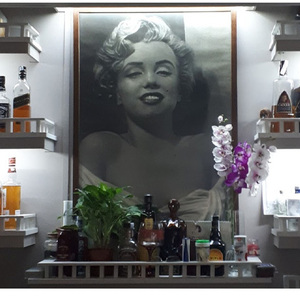 Titelbild Marilyn Café