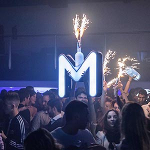 Foto de capa Sala ao vivo de segunda-feira