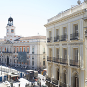 Photo de couverture Petit Palais Puerta del Sol