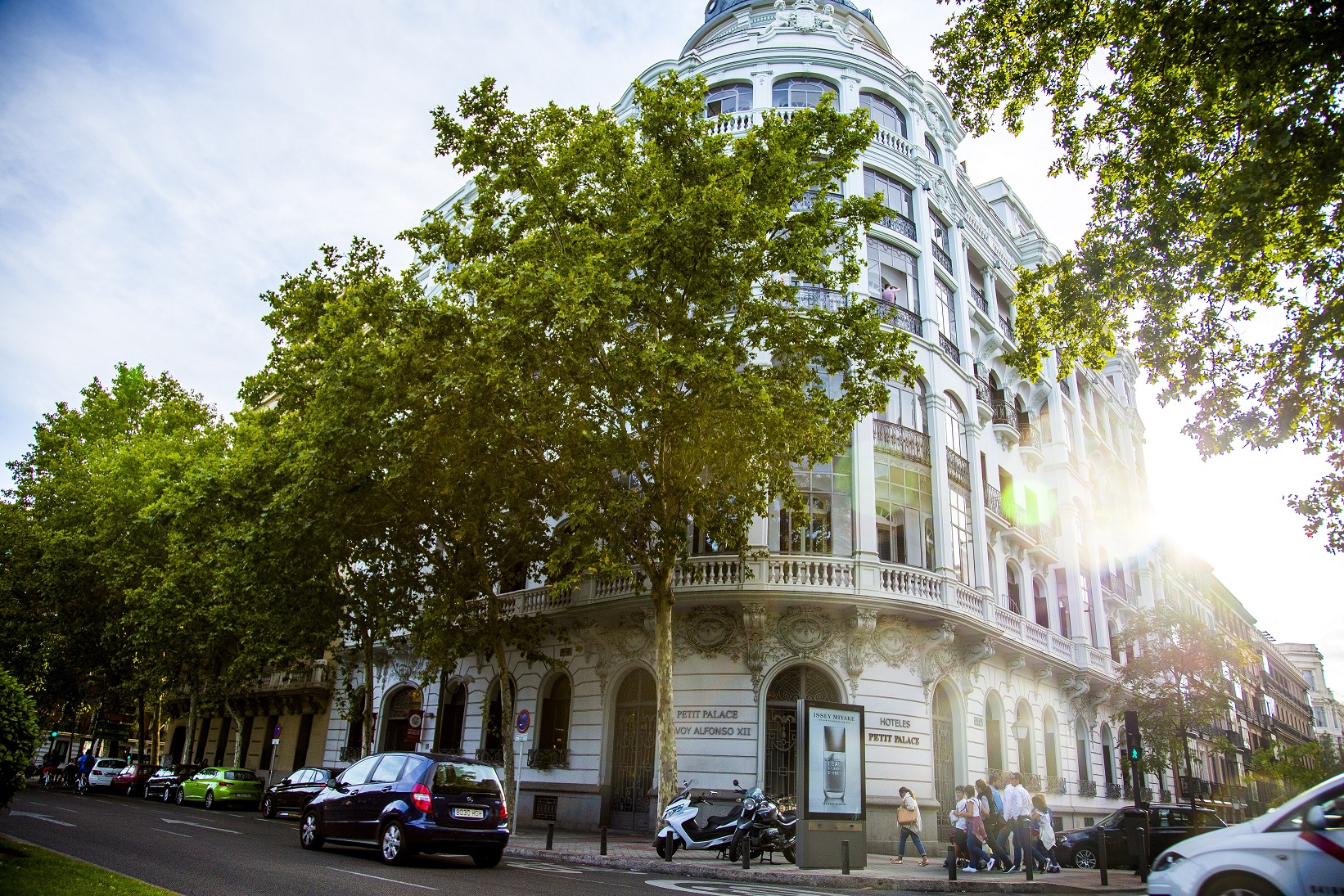 Foto di copertina Petit Palace Savoia Alfonso XII