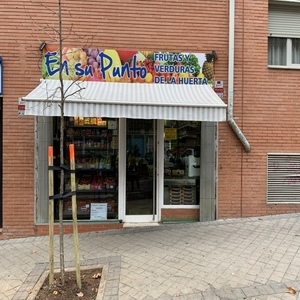 FRUTERÍA EN SU PUNTO