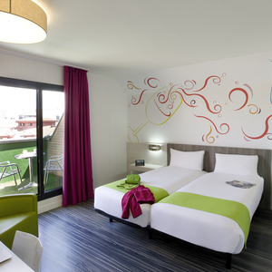 Foto de capa Hotel IBIS STYLES Madrid Prado