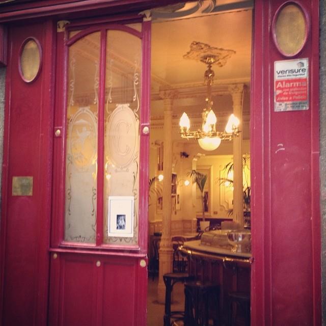 Photo de couverture CAFÉ LA MANUELA