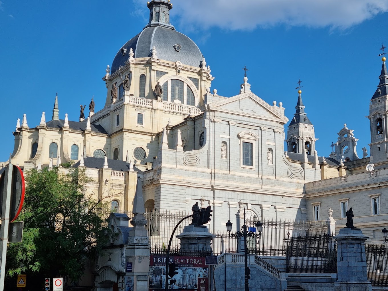 Foto de portada Catedral de la Almudena