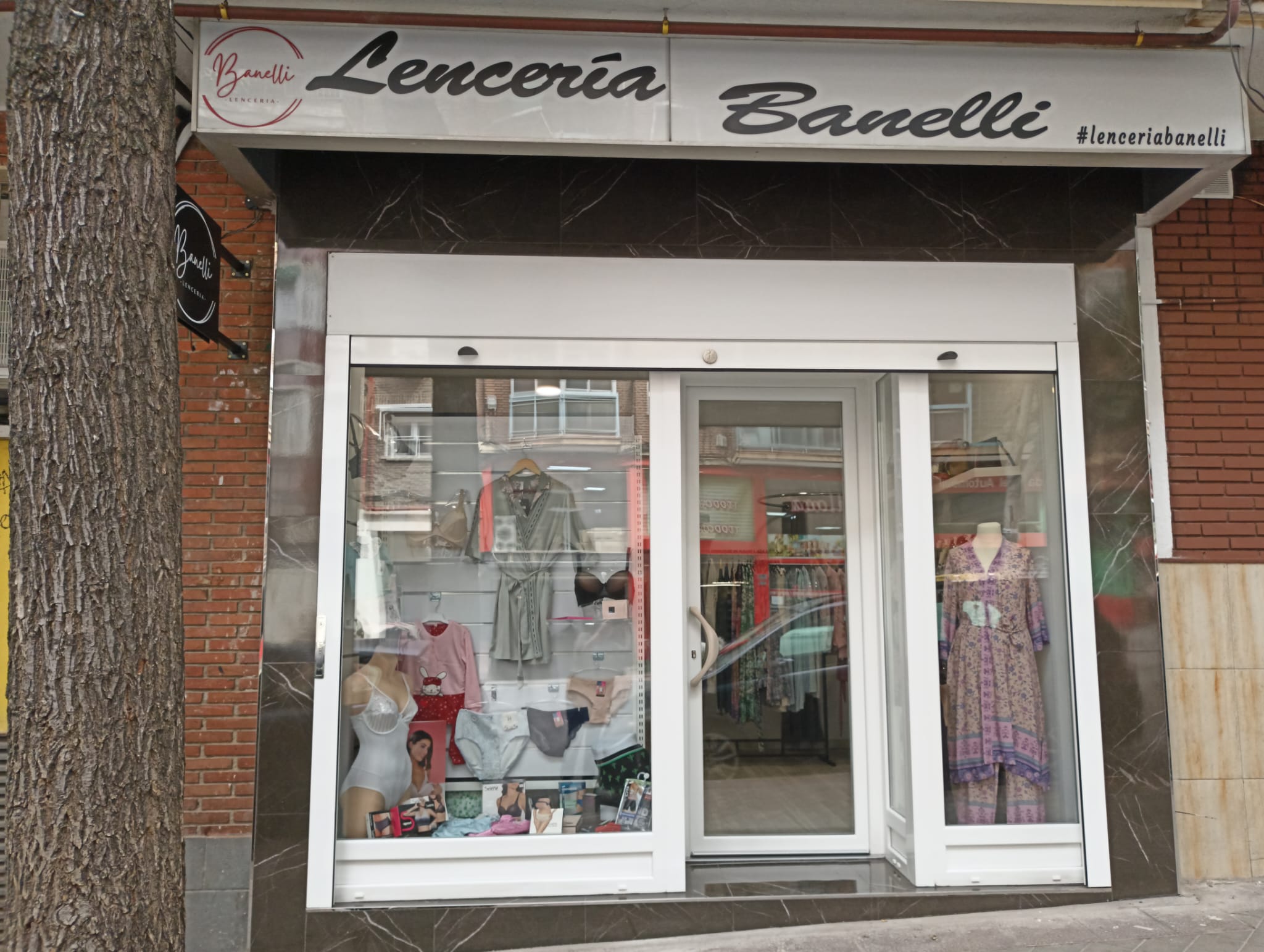 Photo de couverture Banelli Lingerie