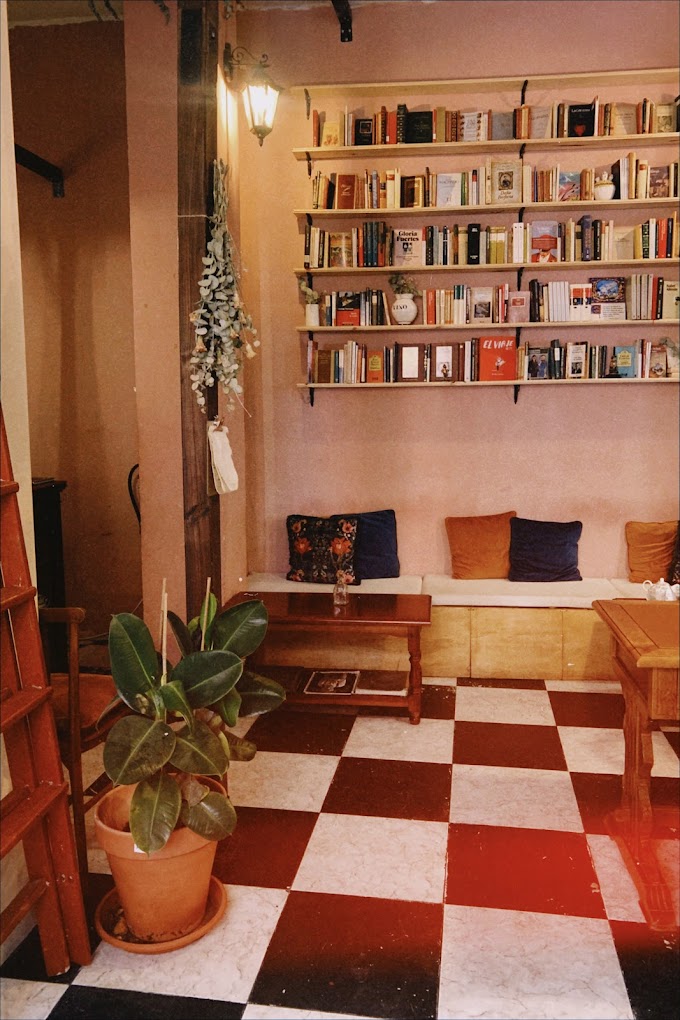 Foto de portada Mansilla Libros y Café