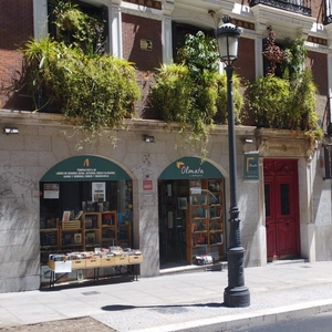 Foto di copertina Libreria Olmata
