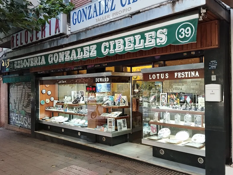 Foto de portada Relojería González Cibeles
