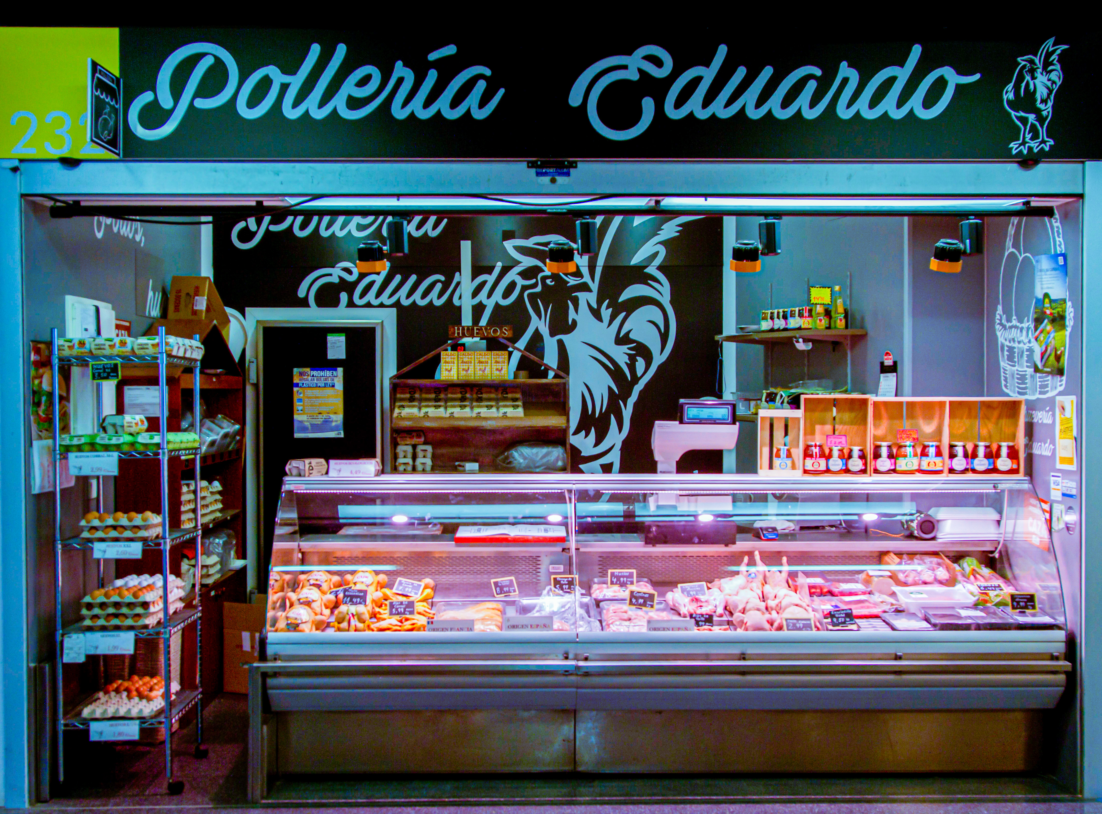 Thumbnail EDUARDO POULTRY