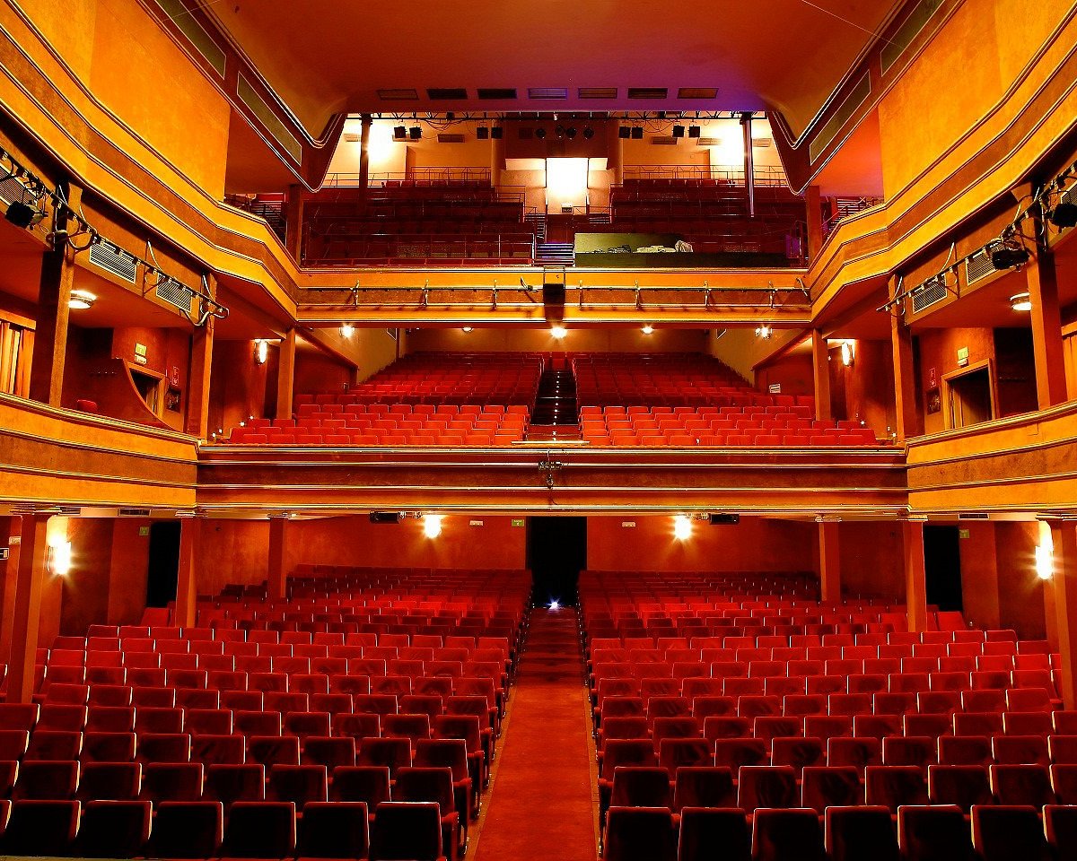 Thumbnail La Latina Theatre