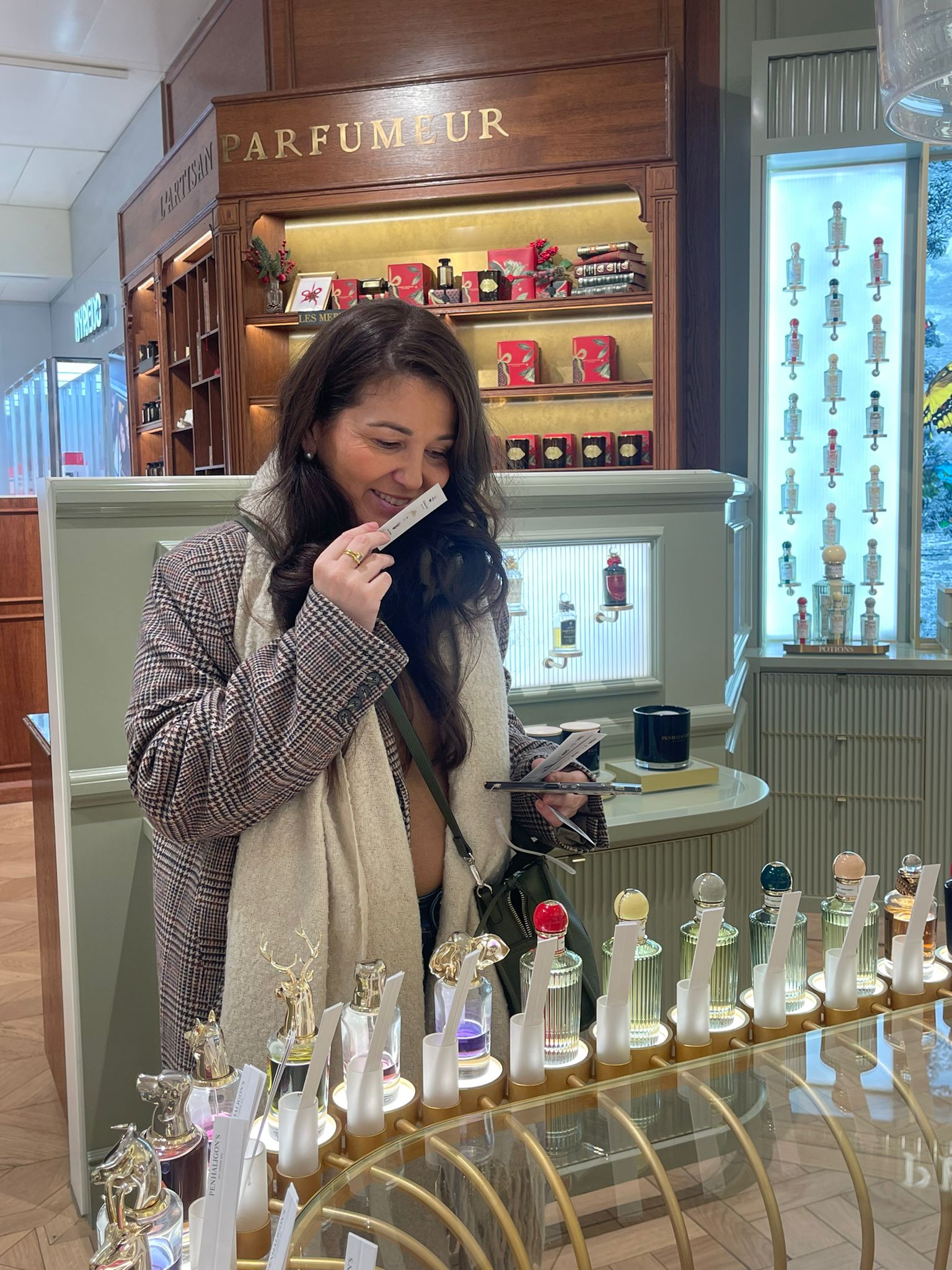 Titelbild TOUR-PARFÜM IDEAL