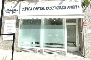 Titelbild Arena Zahnklinik in Chamartín