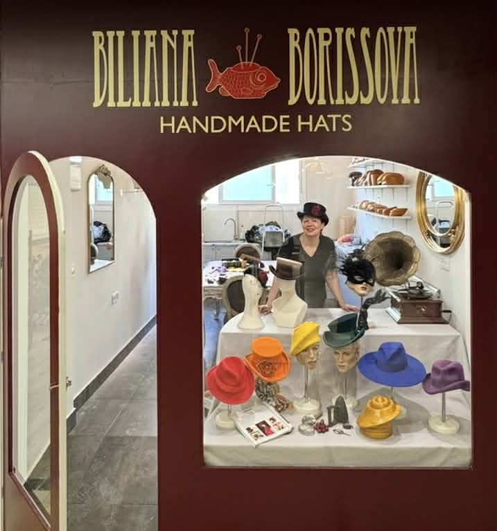 Foto de portada Biliana Borissova. Handmade Hats